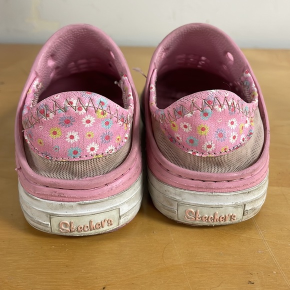 Skechers girls pink slip-on shoes size 7 - Picture 3 of 7